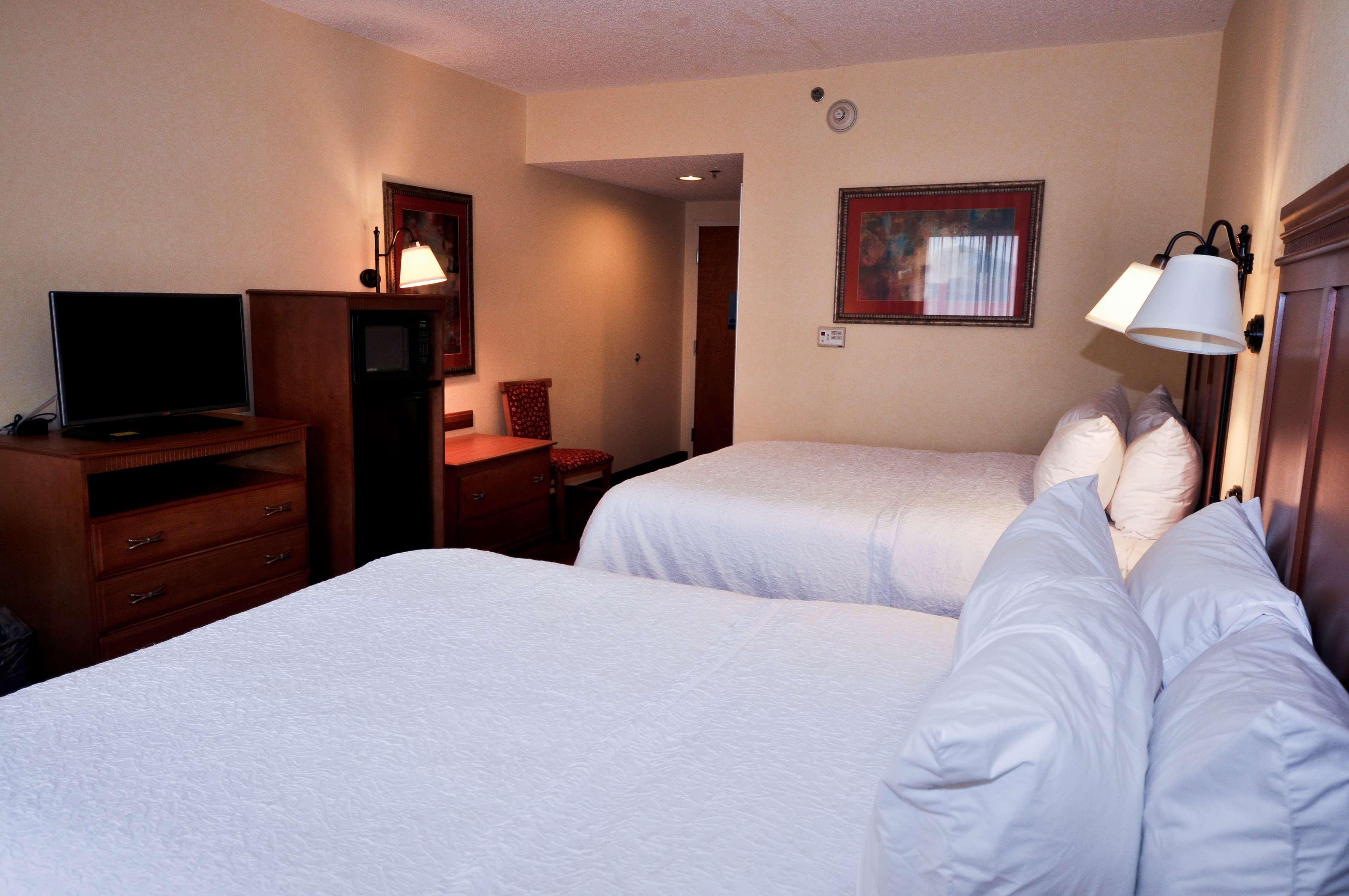 Hampton Inn & Suites Louisville East Eksteriør billede